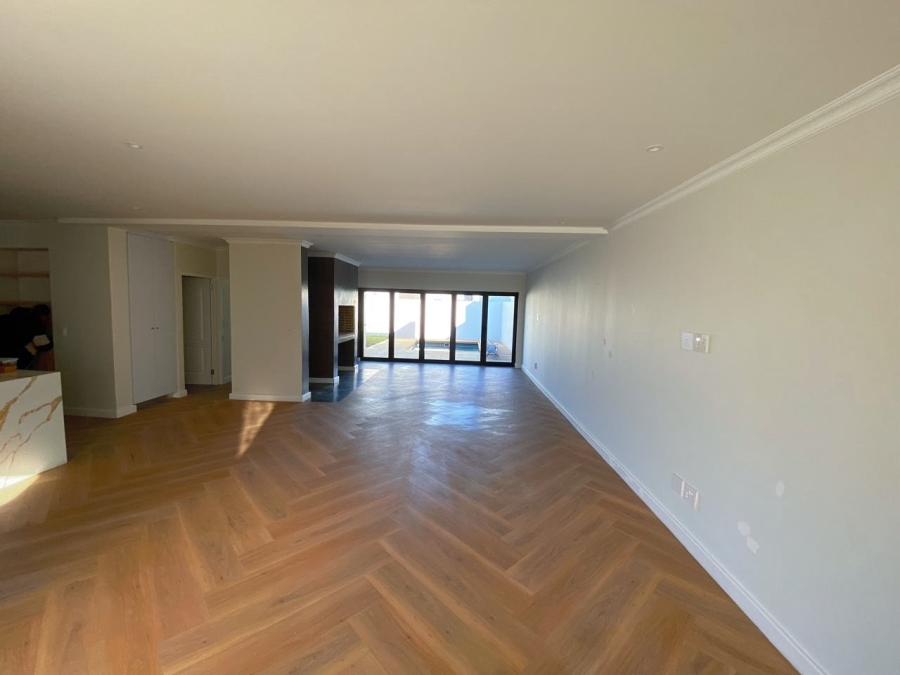 4 Bedroom Property for Sale in Sandown Western Cape